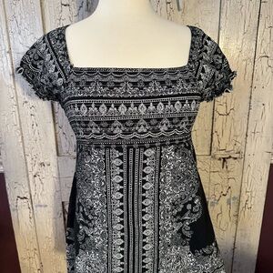 Ashley Stewart Black and White Textured Fabric